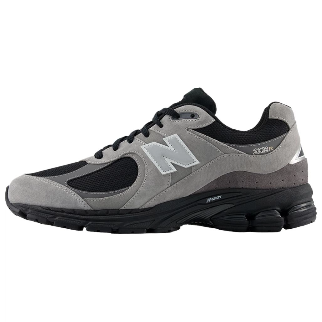 New Balance NB 2002R