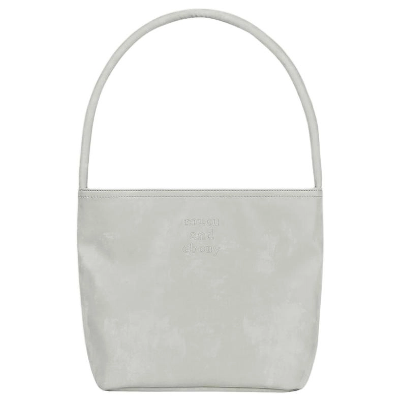 MUCU AND EBONY Nearbreeze pu