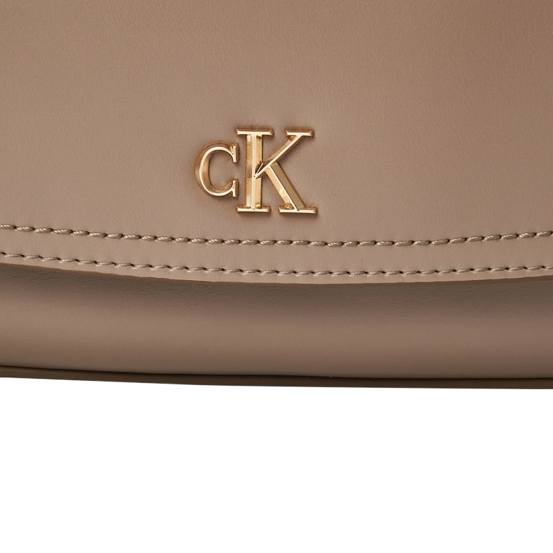 CALVIN KLEIN