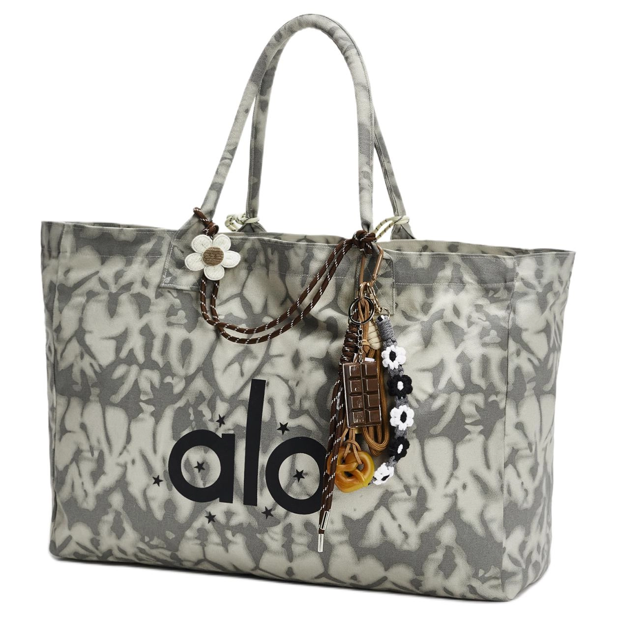 alo yoga 811