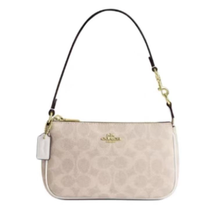 COACH Nolita 19