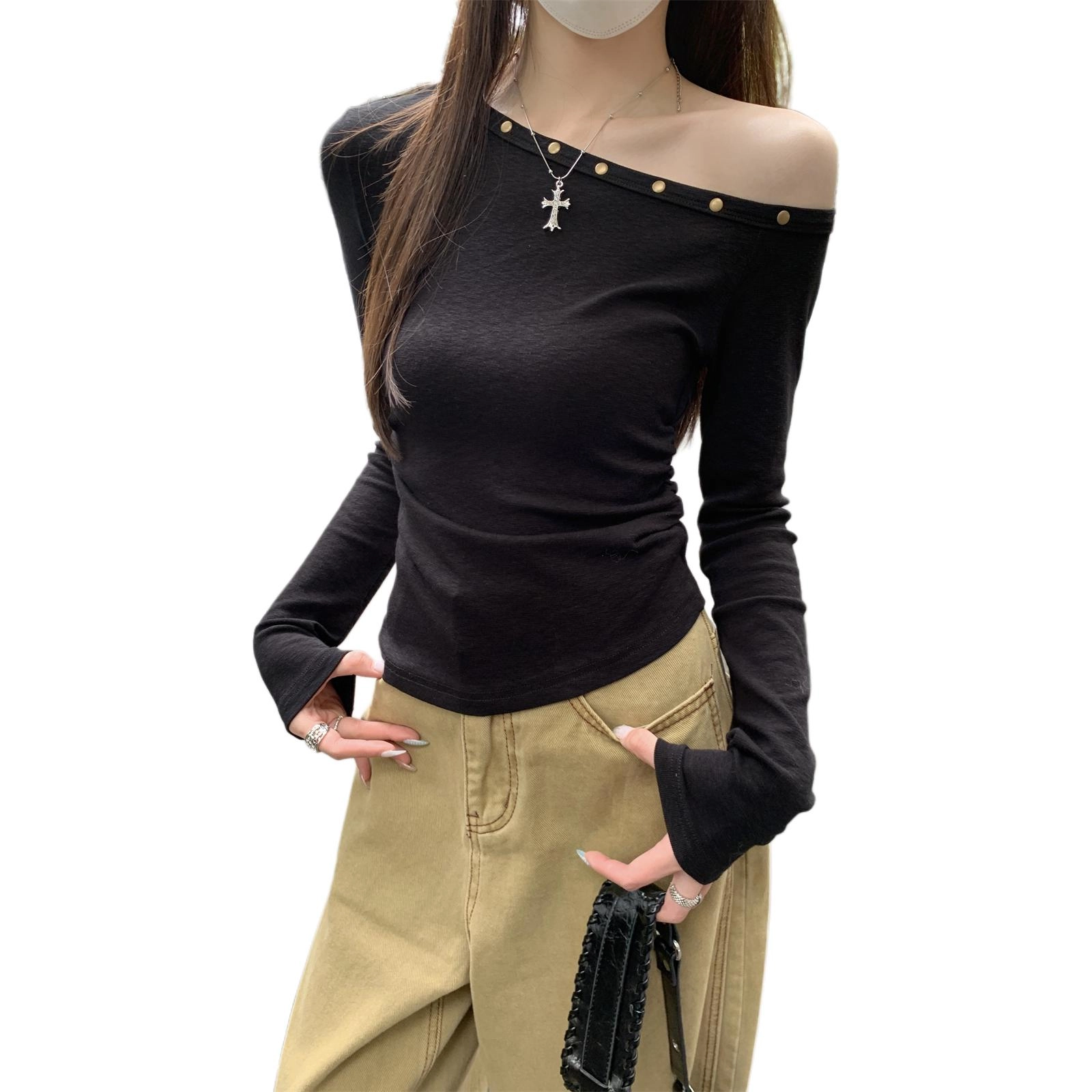 CASTLE WOODS chic T
