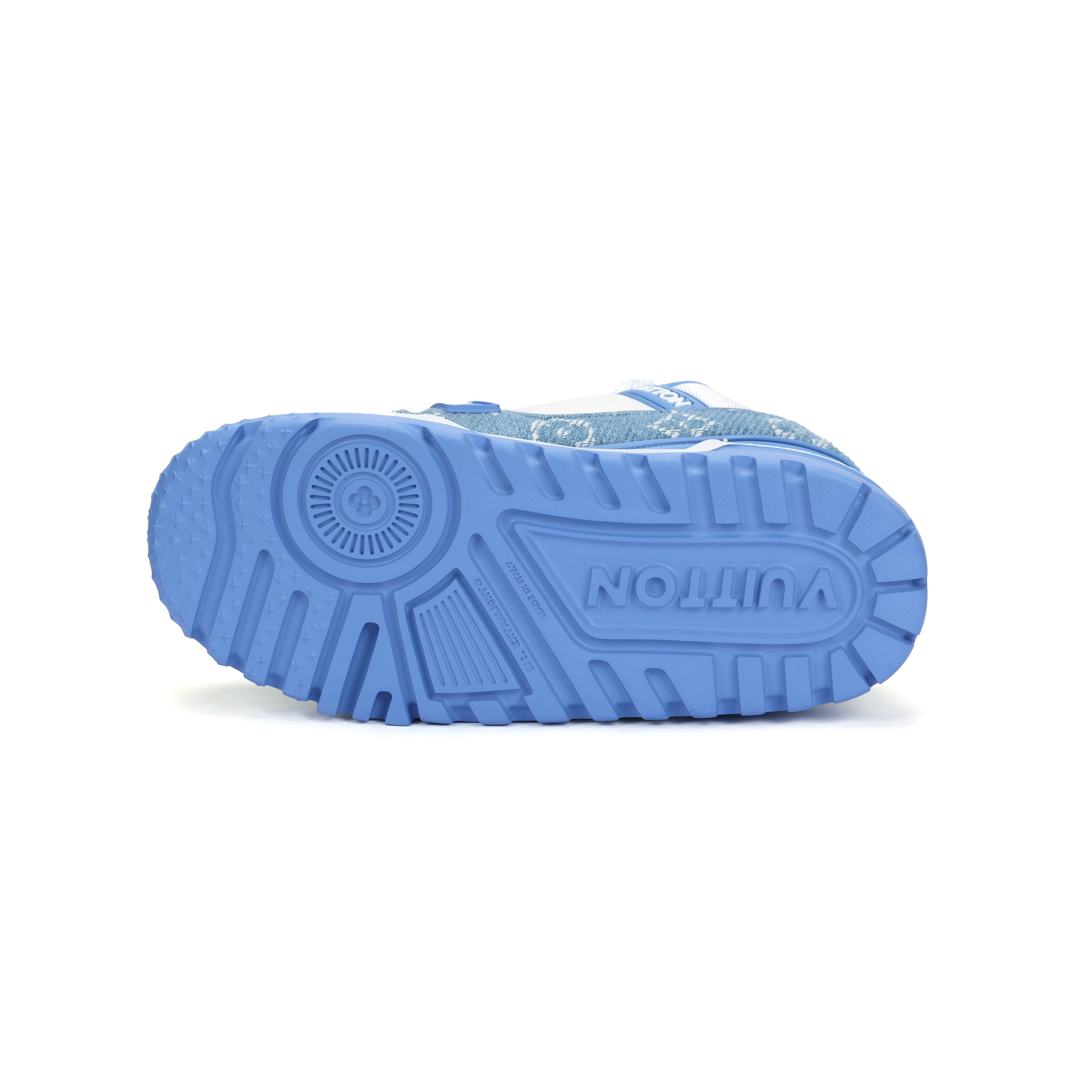 LOUIS VUITTON Trainer Maxi