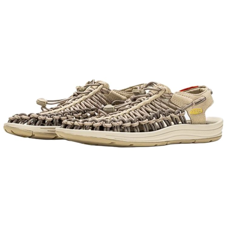 carnival x KEEN Uneek