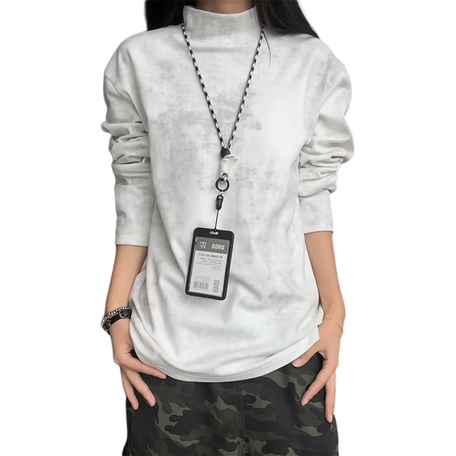 CASTLE WOODS t T