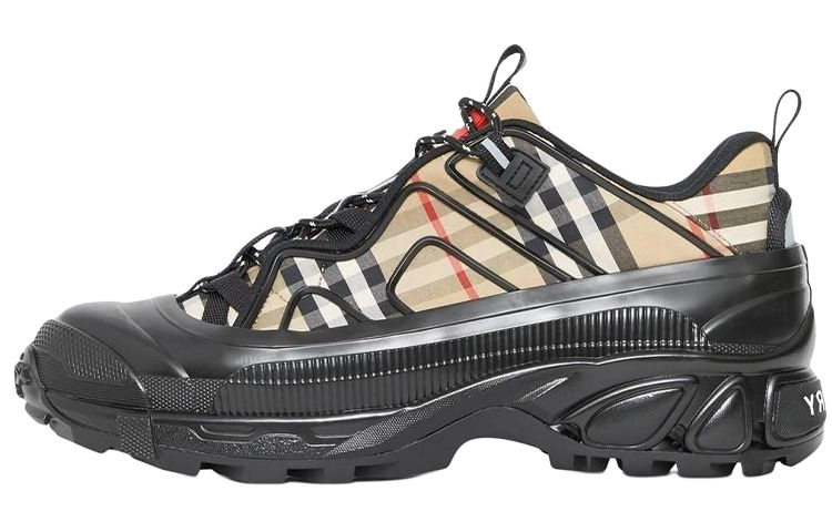 Burberry Arthur