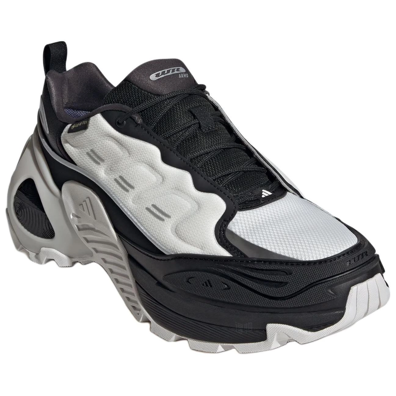 adidas Wonder Runner