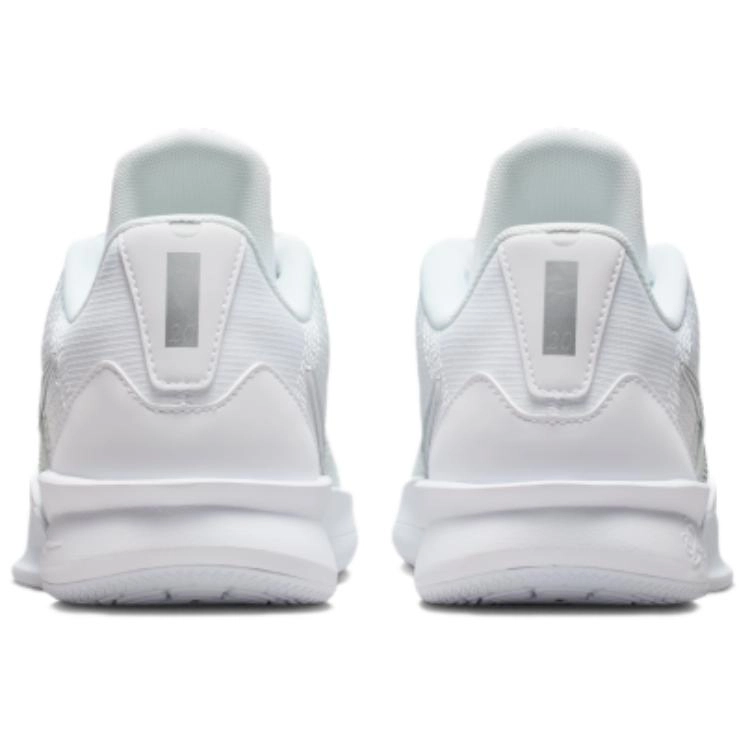 Nike Sabrina 3