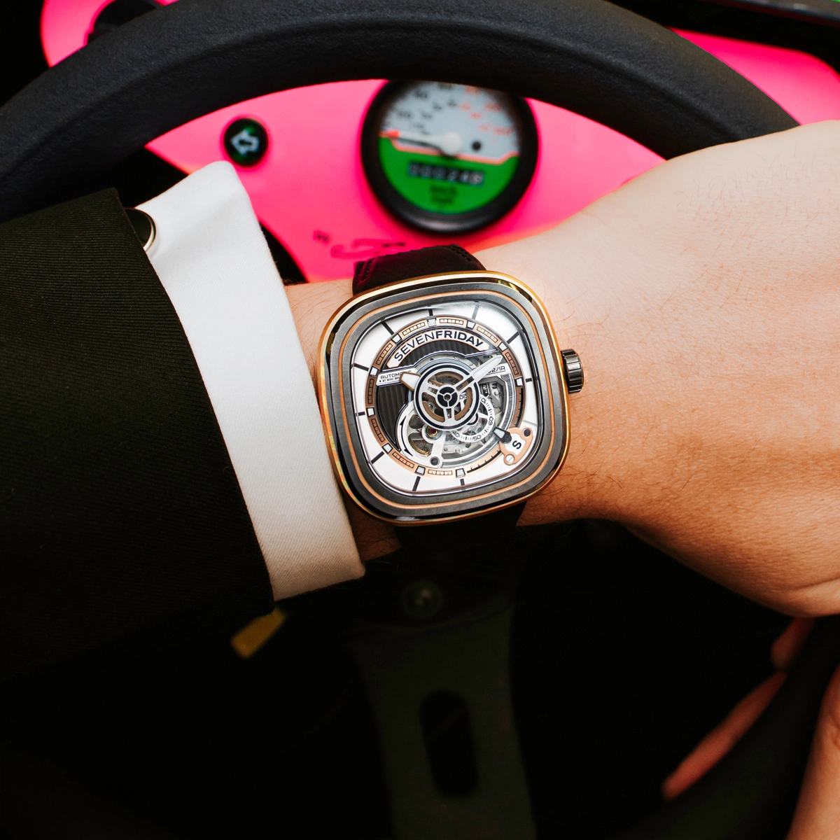 SEVENFRIDAY P 47.6mm PS202
