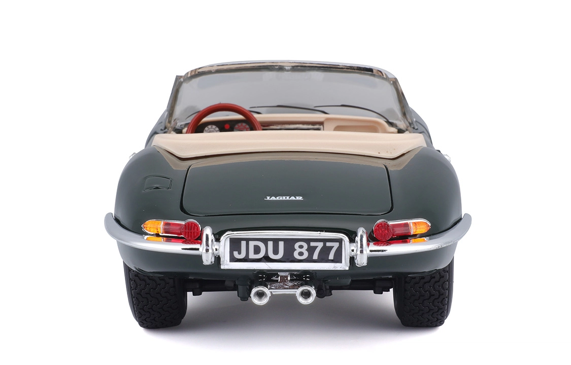 118 Jaguar E-type Coupe