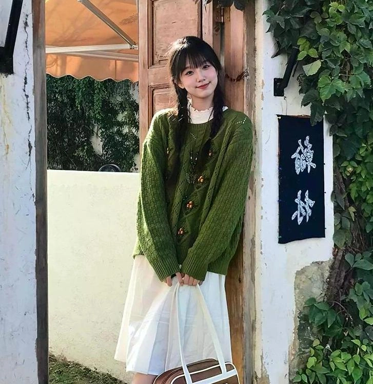 轻迎 韩系高级感慵懒休闲宽松套头上衣针织衫 女款