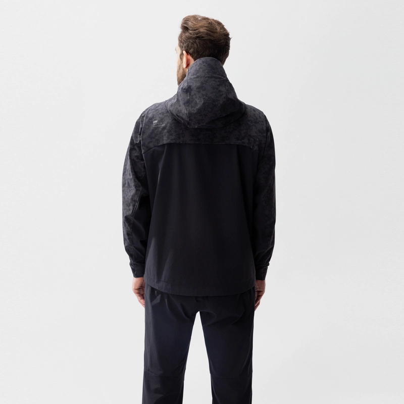 HELLY HANSEN
