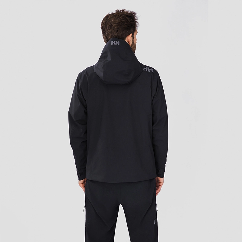 HELLY HANSEN
