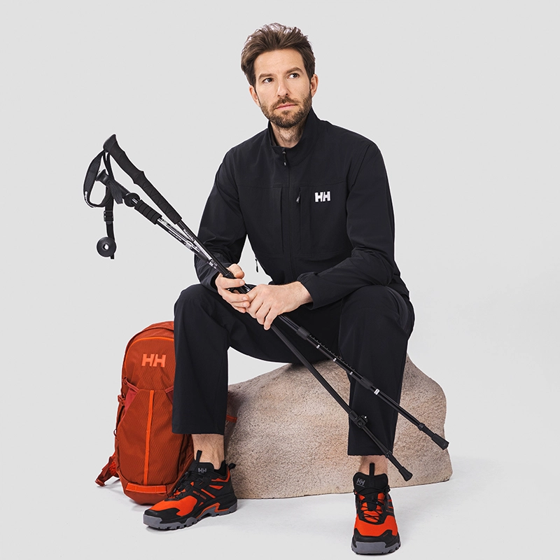 HELLY HANSEN