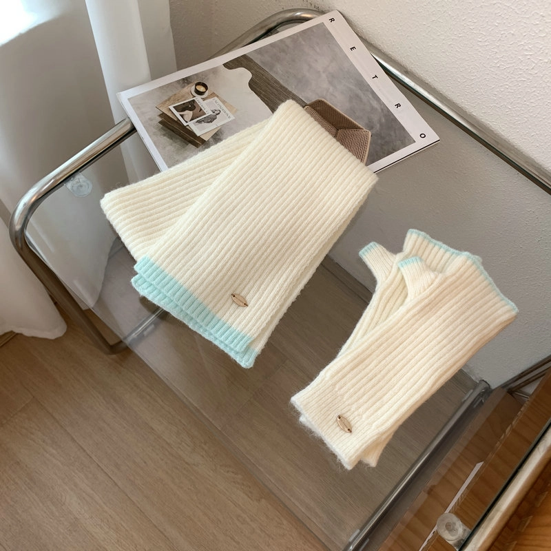 STUFFER ins