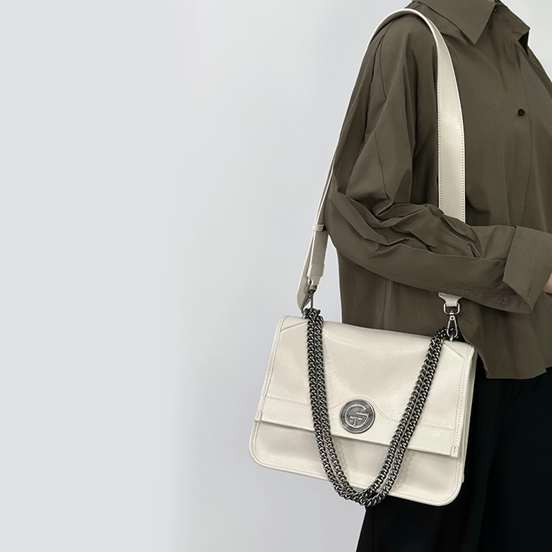 谷田西 软皮通勤链条 牛皮 托特包 中号 女款 黑色