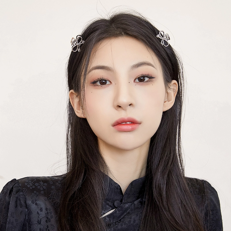 沂茹 少女精致高级气质小巧可爱镂空蝴蝶 白钻 发夹 女款