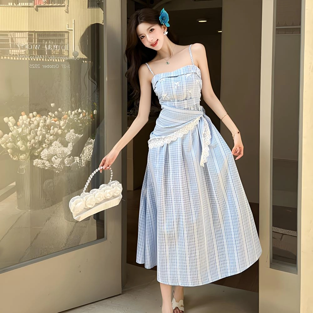 果瑱 乖乖女穿搭甜美少女极简主义优雅法式清新田园风格纹蕾丝装饰收腰设计显高显白休闲度假风吊带连衣裙 女款