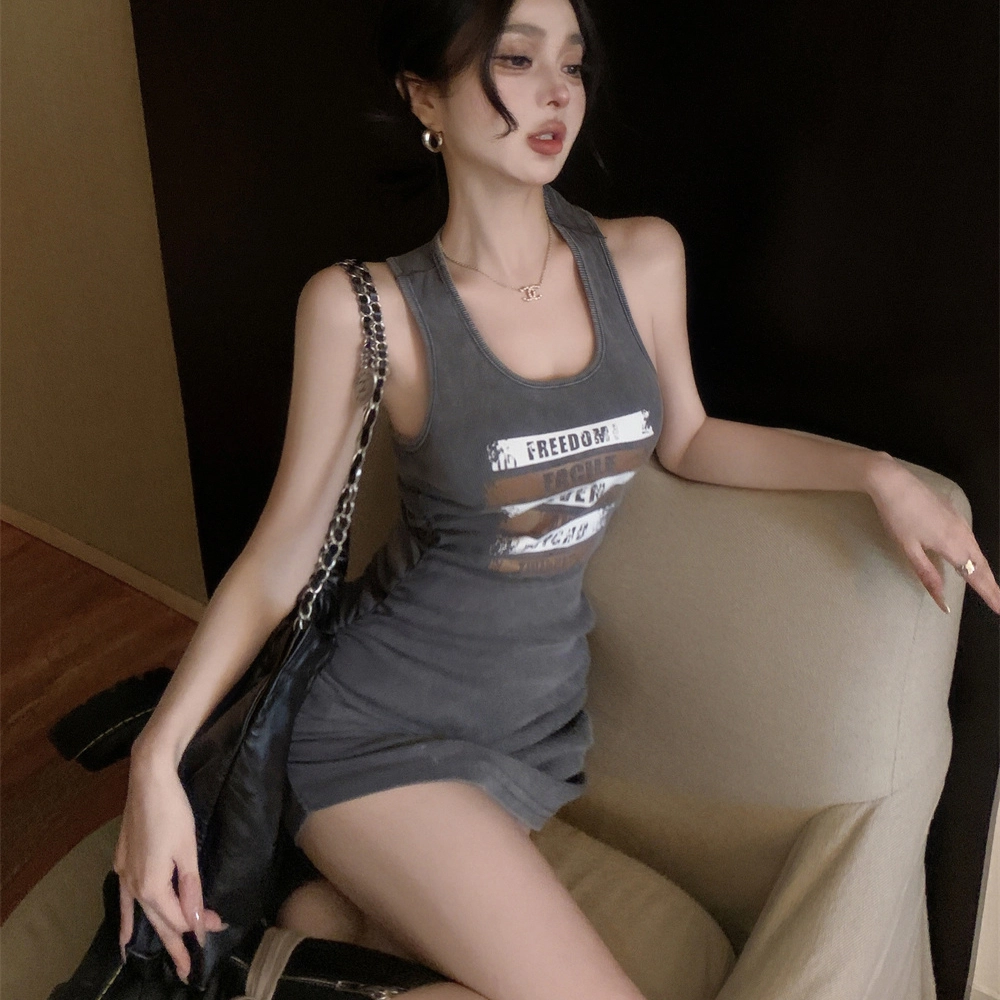果瑱 性感辣妹美式印花别致撞色字母气质抽绳收腰显瘦休闲百搭吊带紧身包臀短裙千金风质感穿搭复古风格修身显瘦百搭无袖连衣裙 女款