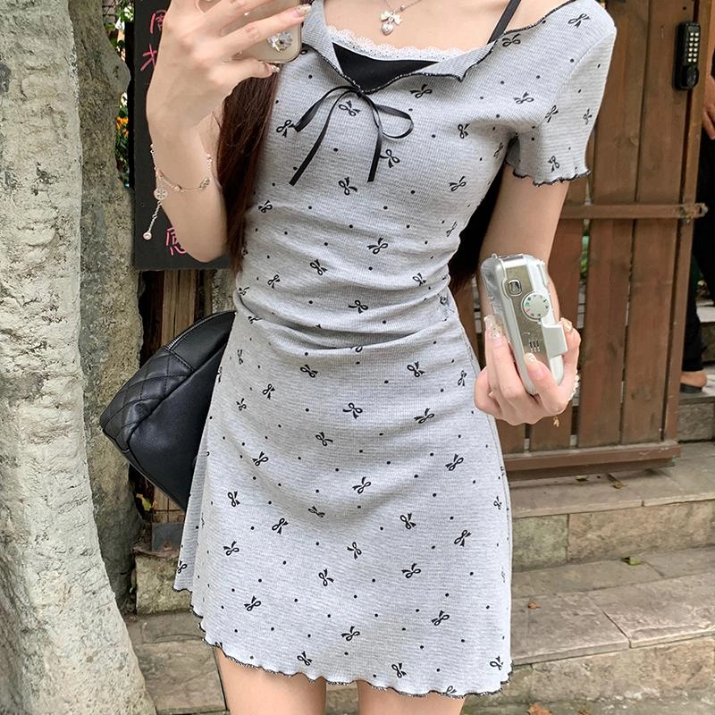 果瑱 时尚简约潮流法式设计蝴蝶结气质优雅甜美减龄复古风格出众假两件波点高腰修身显瘦收腰短款百搭简约日常通勤短袖连衣裙 女款