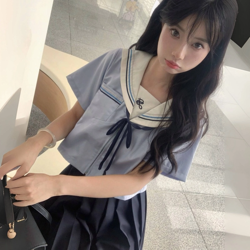 果瑱 日系学院风小众设计感基础款可爱甜美上衣简约短裙制服 女款