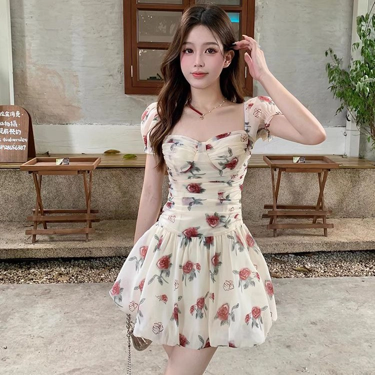 果瑱 油画碎花多巴胺法式泡泡袖高级感甜美小个子短裙短袖连衣裙 女款