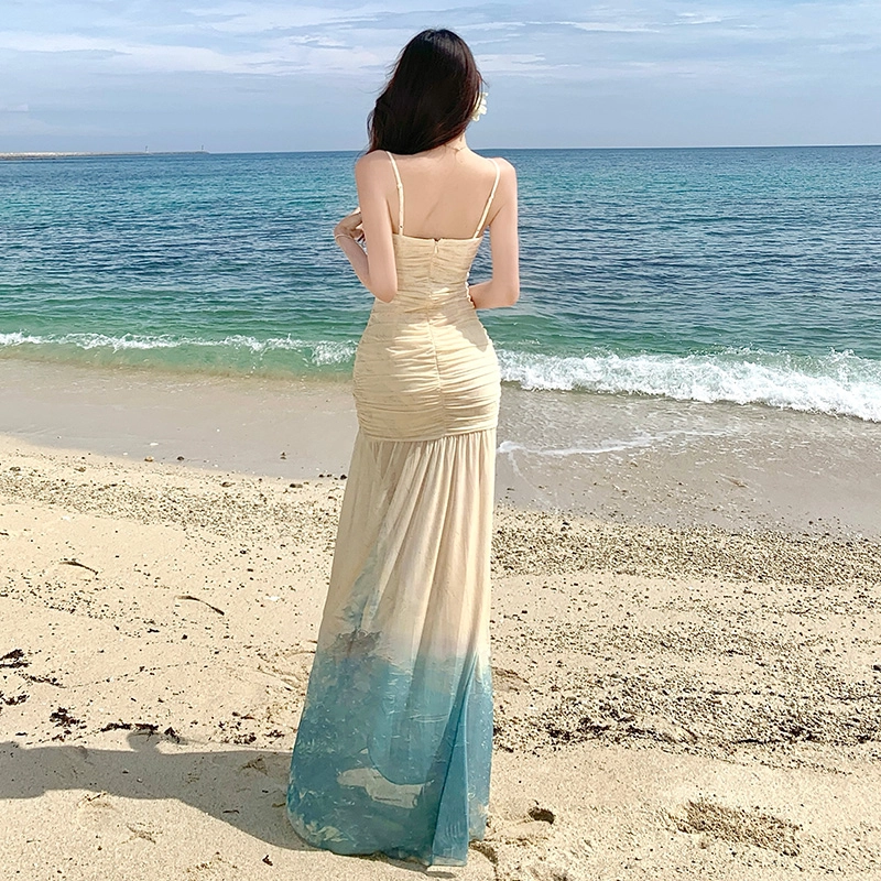 果瑱 百搭时尚气质简约优雅吊带连衣裙 女款