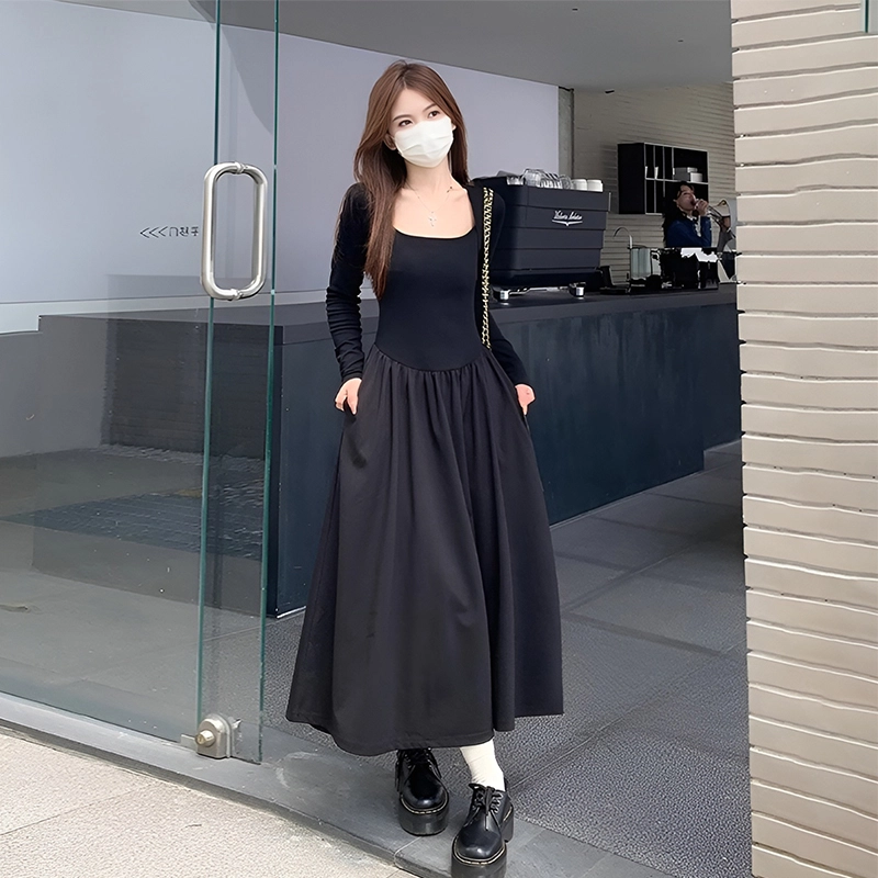 美力城 法式赫本风方领拼接设计感气质性感长款裙子舒适百搭休闲修身显瘦高级感长袖连衣裙 女款 黑色