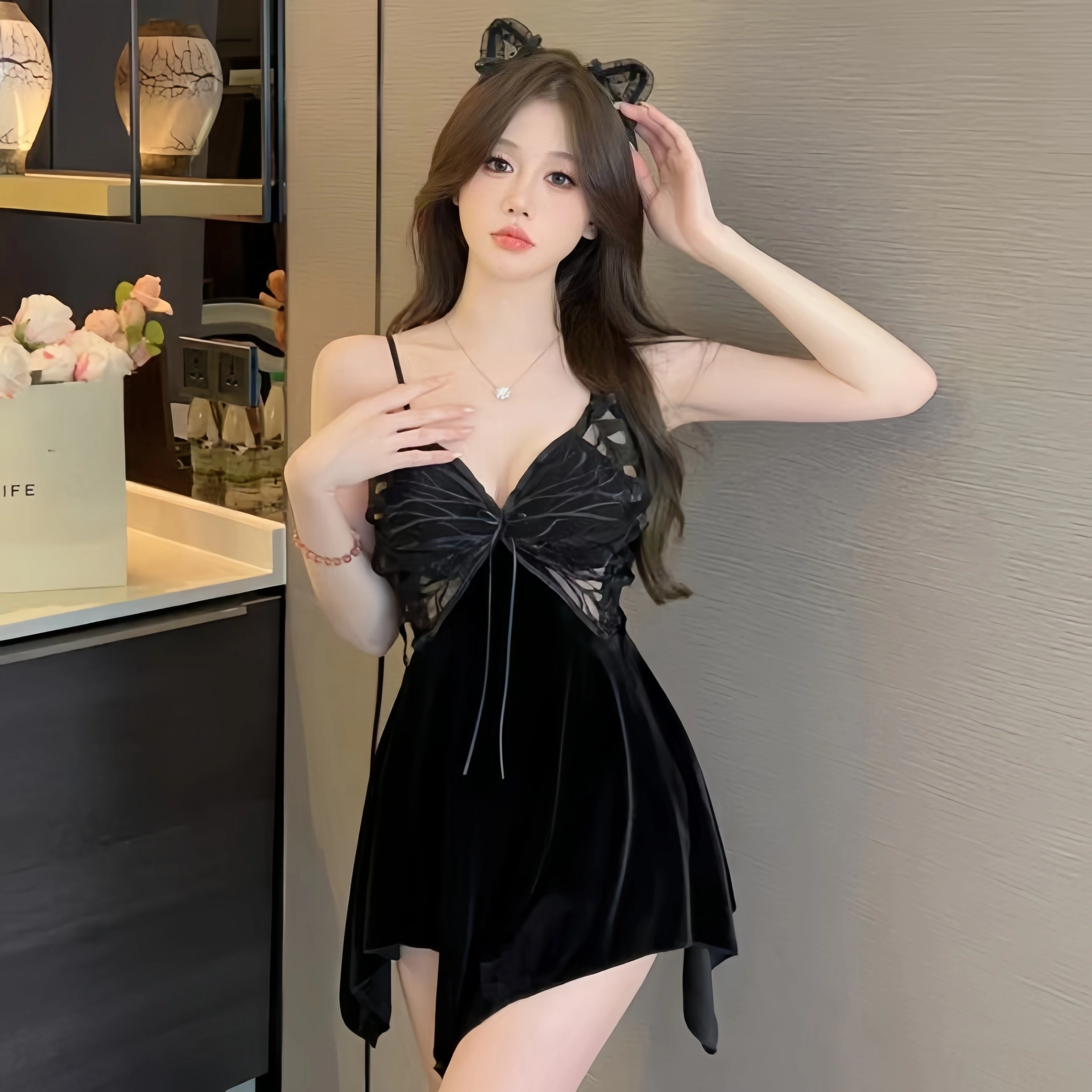 桔内 法式性感纯欲高级感蕾丝带胸垫蝴蝶飞可外穿无袖睡裙 女款