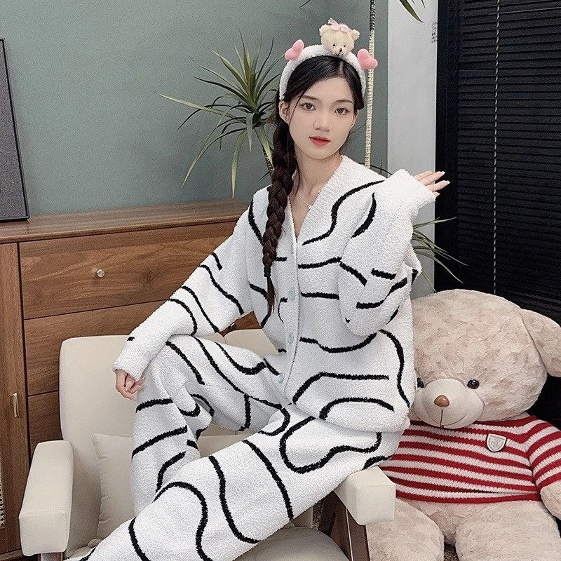 桔内 保暖舒适亲肤开衫家居服睡衣套装 女款 白色