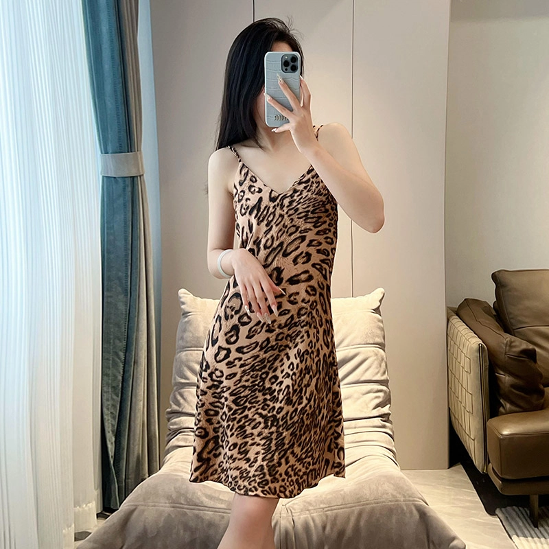桔内 法式性感纯欲无袖吊带时尚高级感家居服睡裙 女款 礼袋装 豹纹
