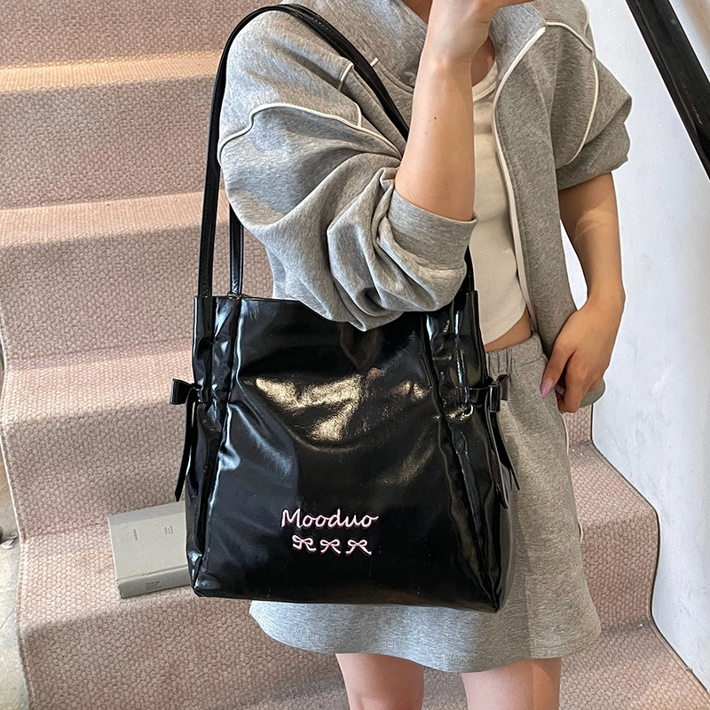 ERANGBEAR PU Tote