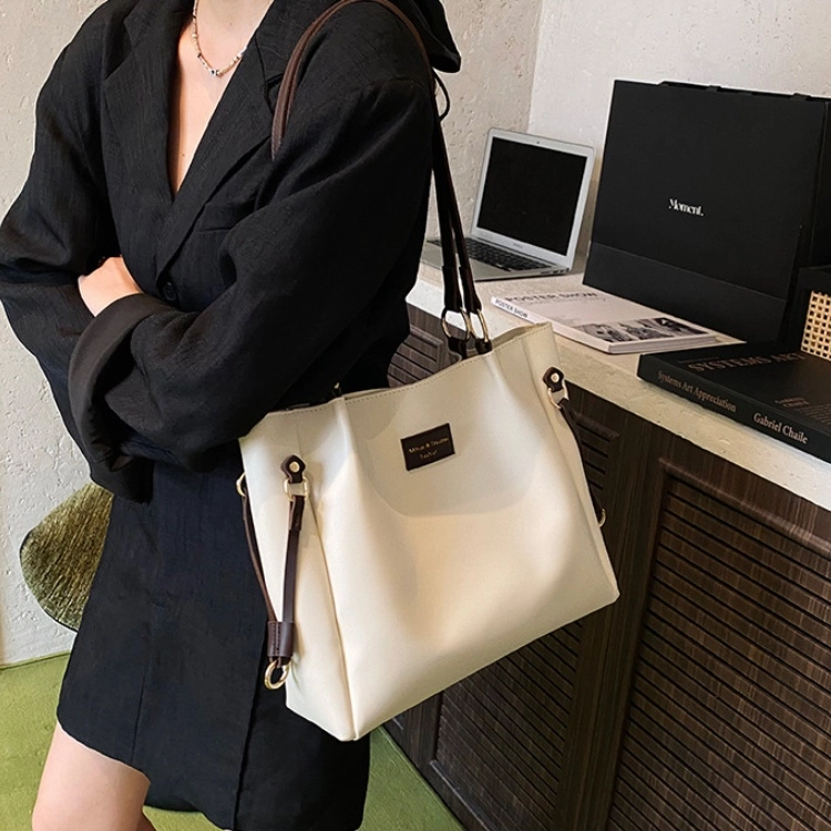 ERANGBEAR PU Tote