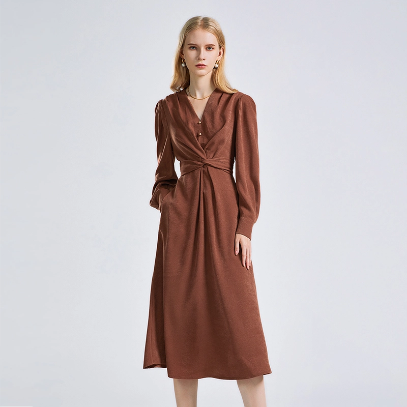 NINE WEST V