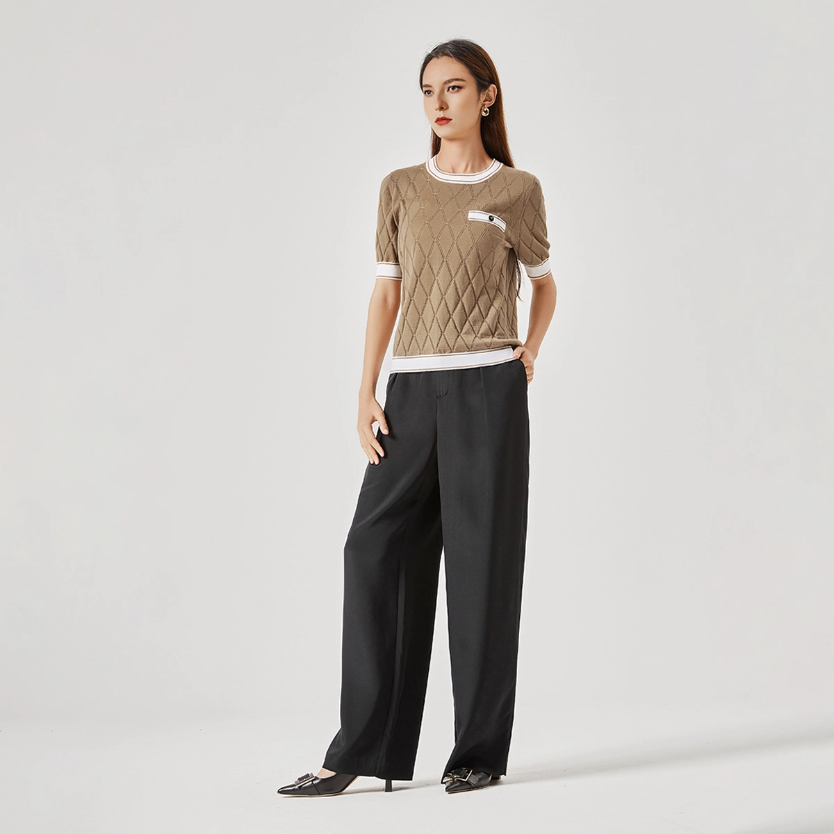 NINE WEST