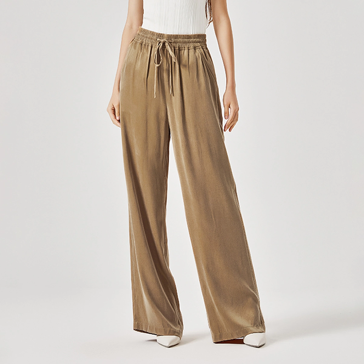 NINE WEST