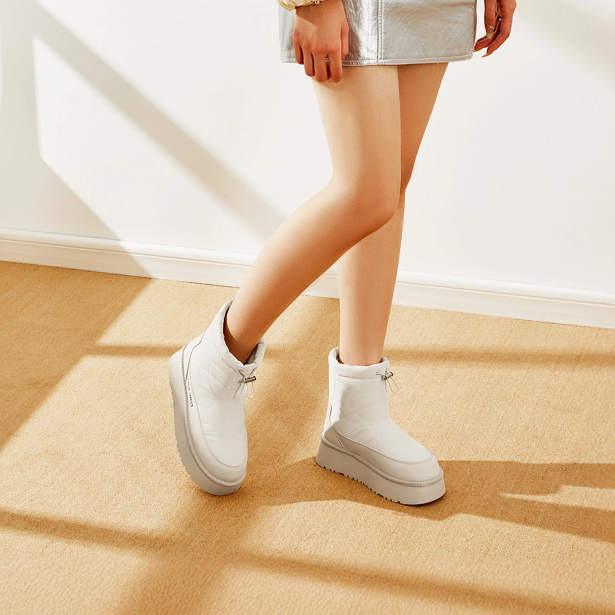 NINE WEST