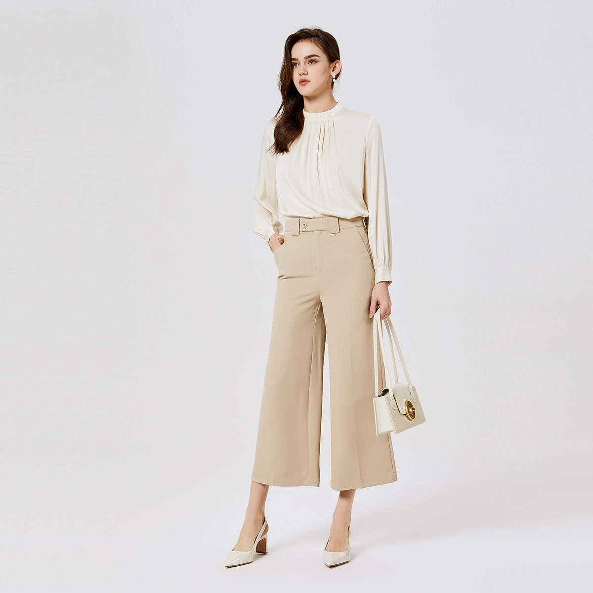 NINE WEST