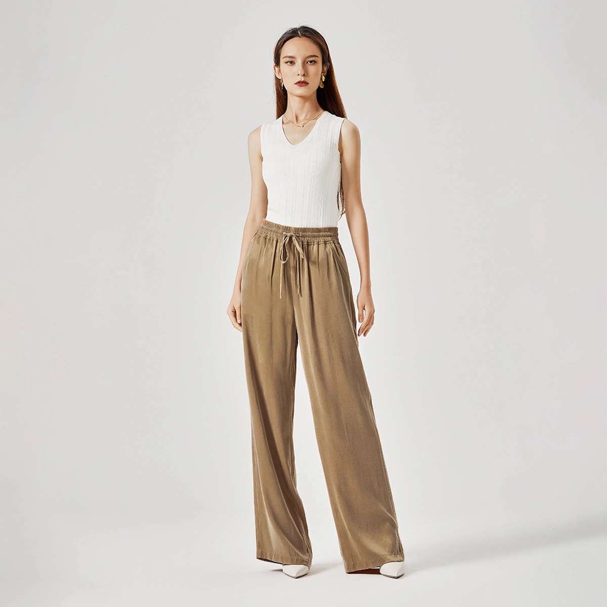 NINE WEST
