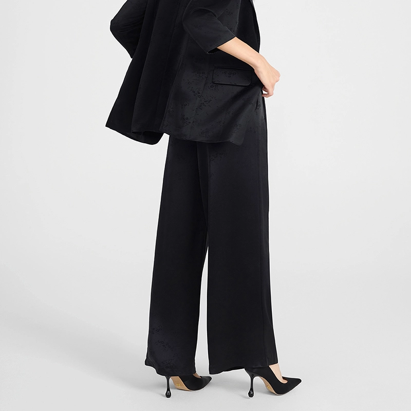 NINE WEST