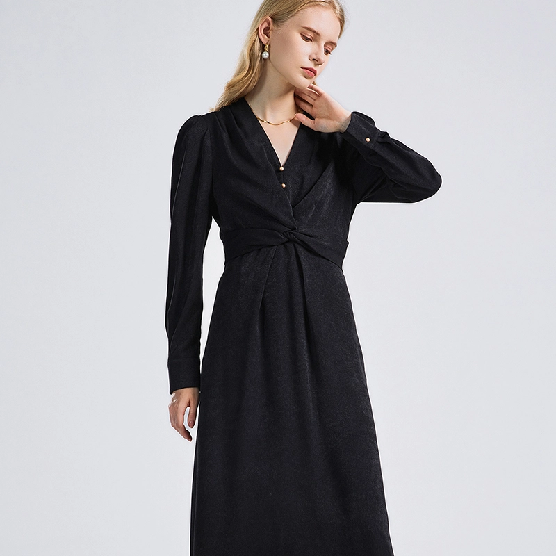 NINE WEST V