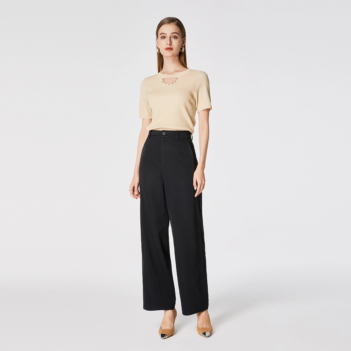 NINE WEST T