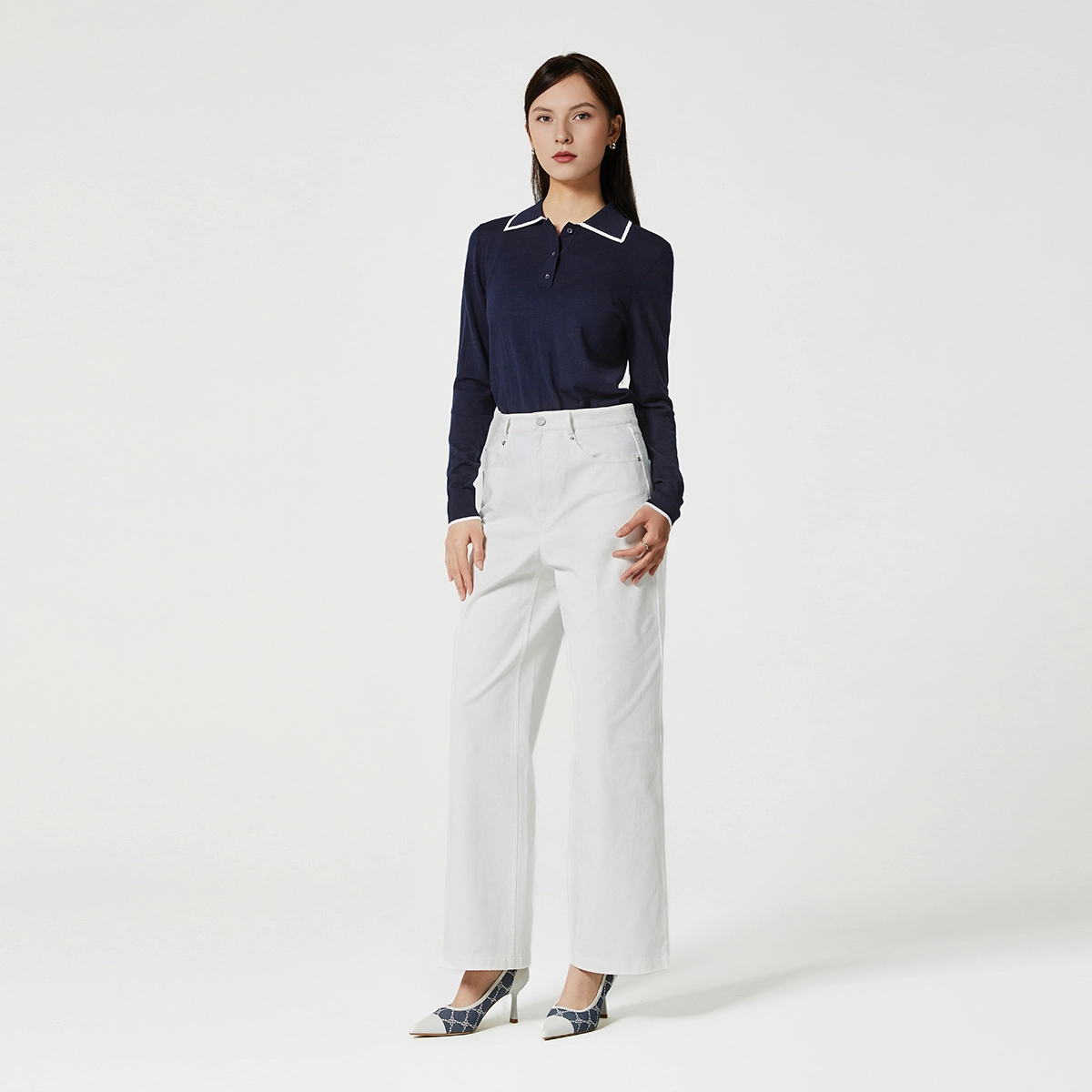 NINE WEST