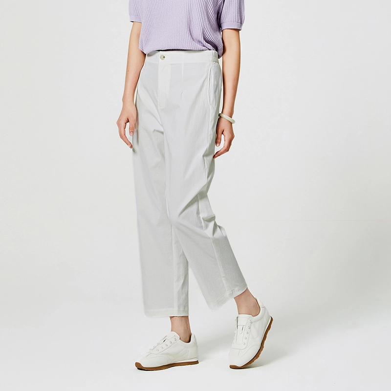 NINE WEST