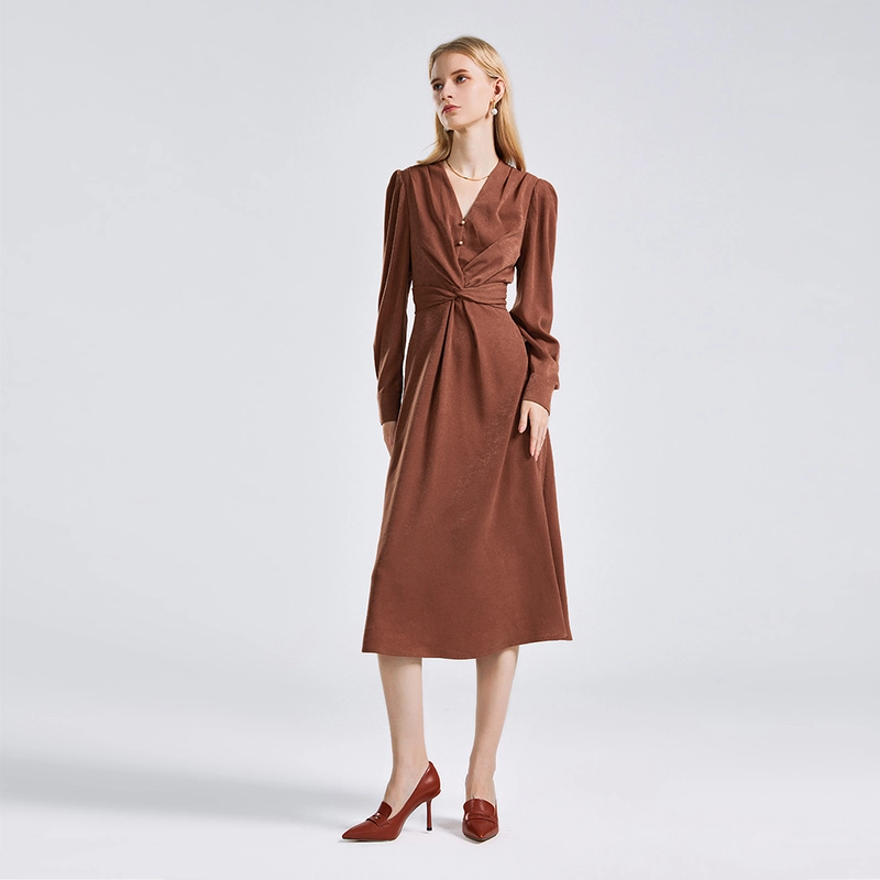 NINE WEST V