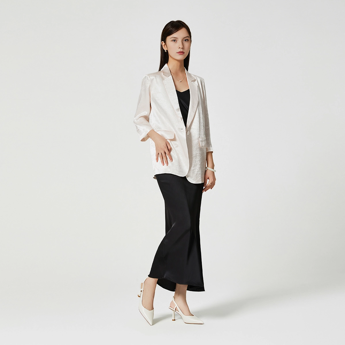 NINE WEST