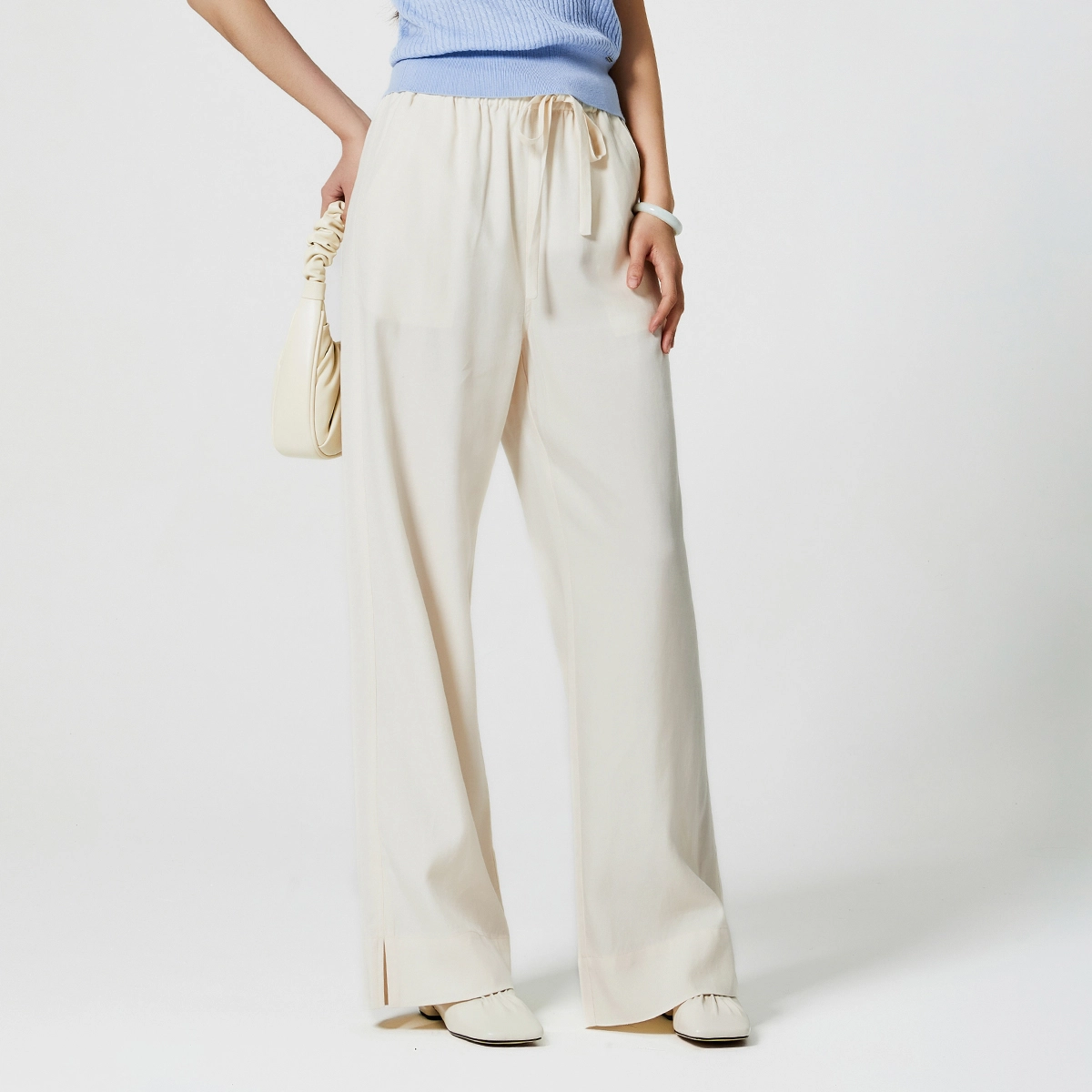 NINE WEST
