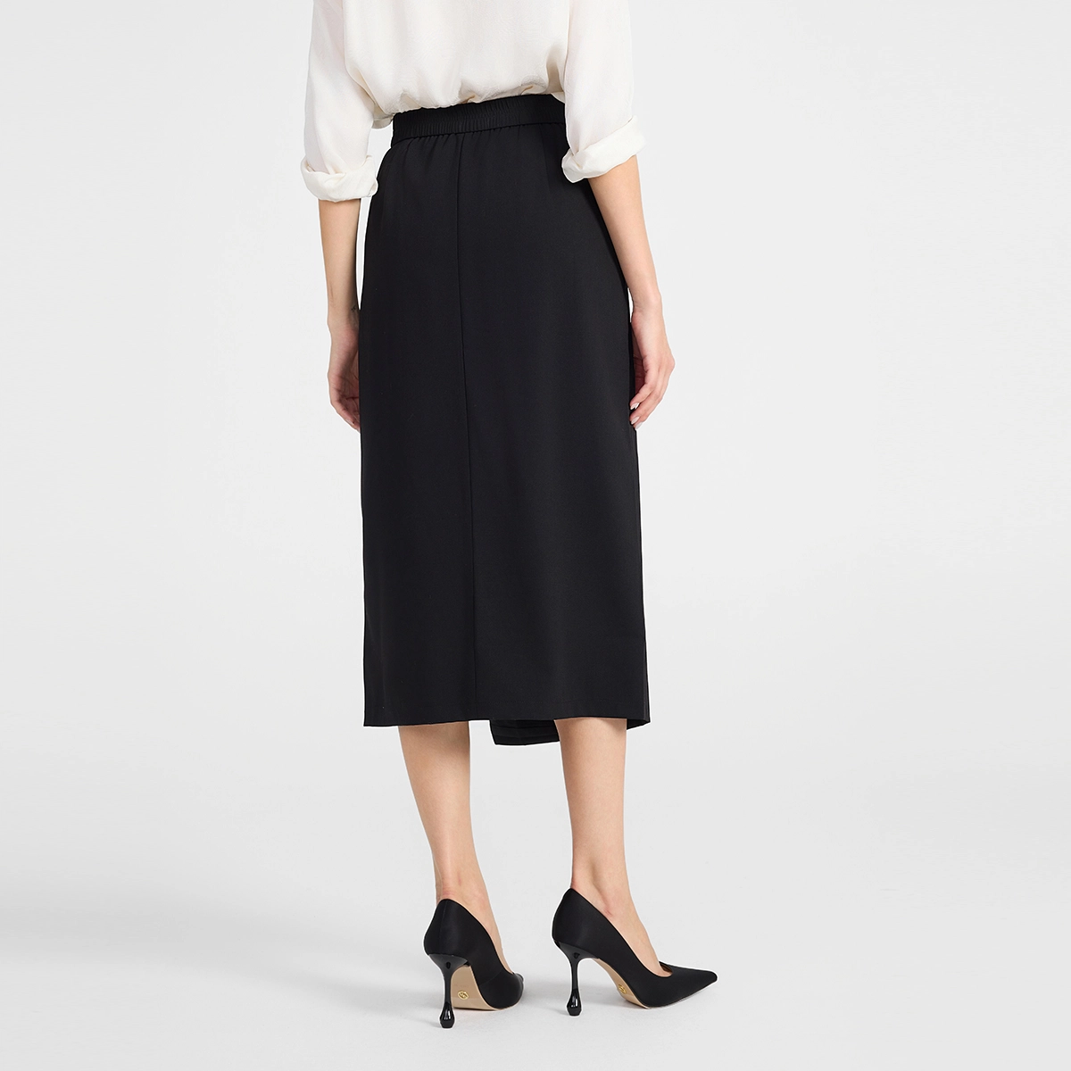 NINE WEST