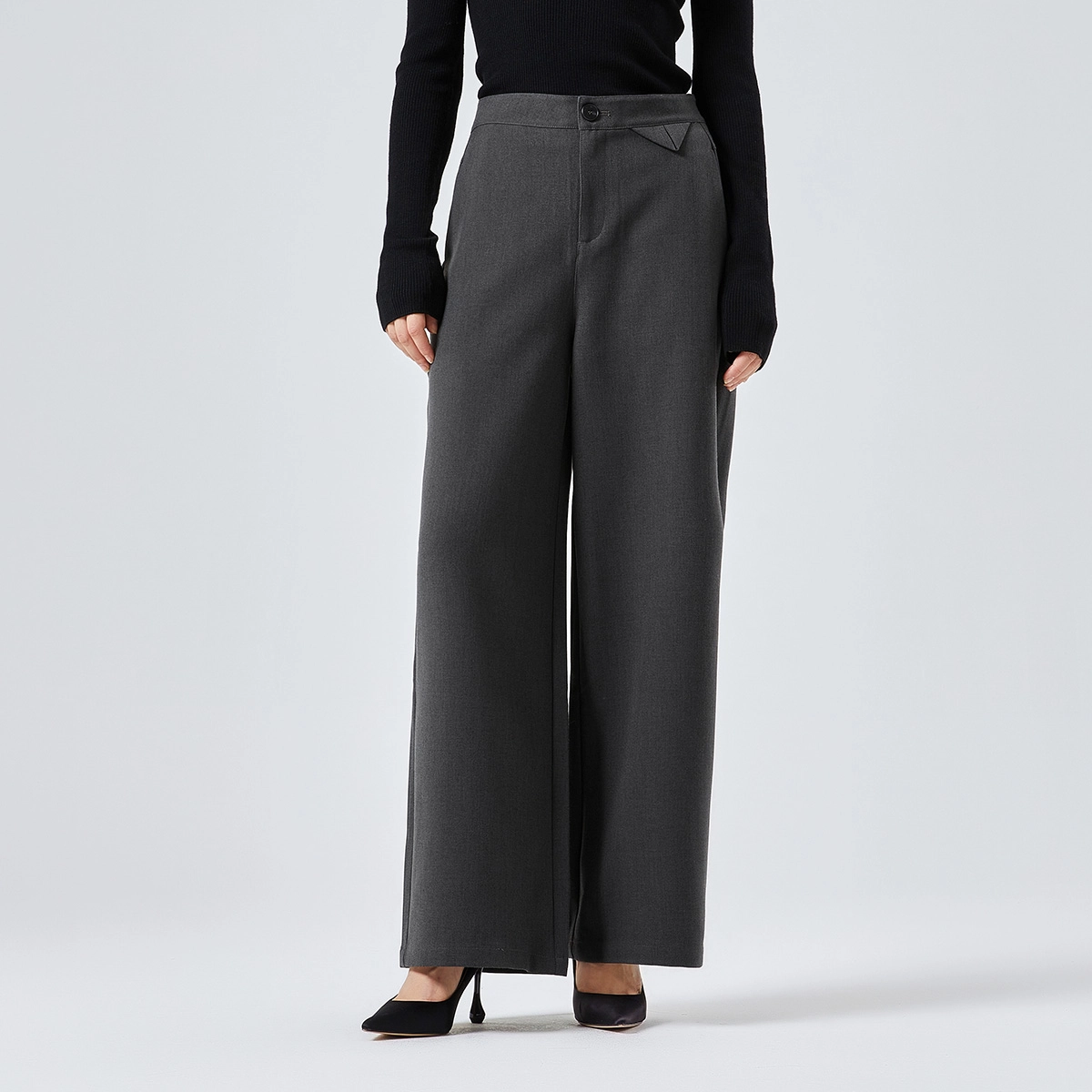 NINE WEST