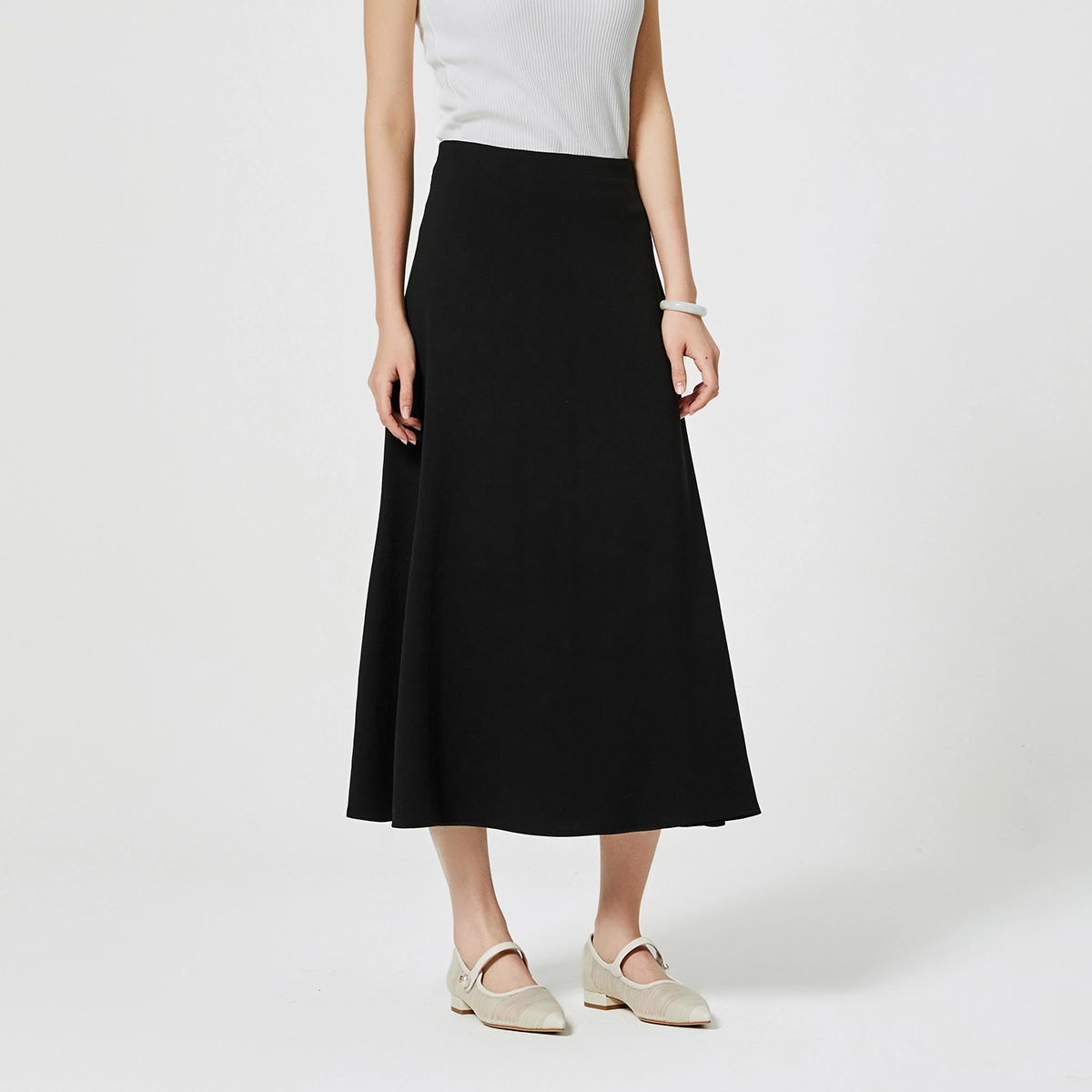NINE WEST